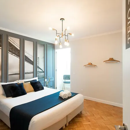 Airport Charming Bed & Breakfast